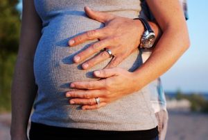 Los permisos por maternidad y paternidad Los permisos por maternidad y paternidad